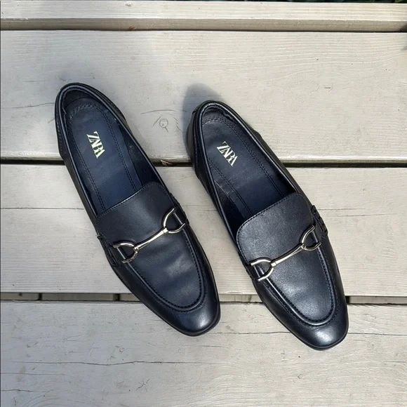 Zara Black Leather Loafers with Horsebit Detail Size 8 (39) - Picture 8 of 8